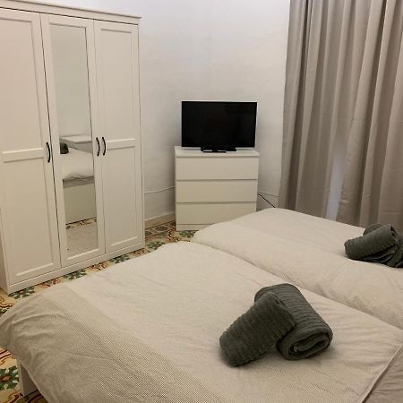 2 Bedroom Apartment In The Centre Of Валлетта Екстер'єр фото