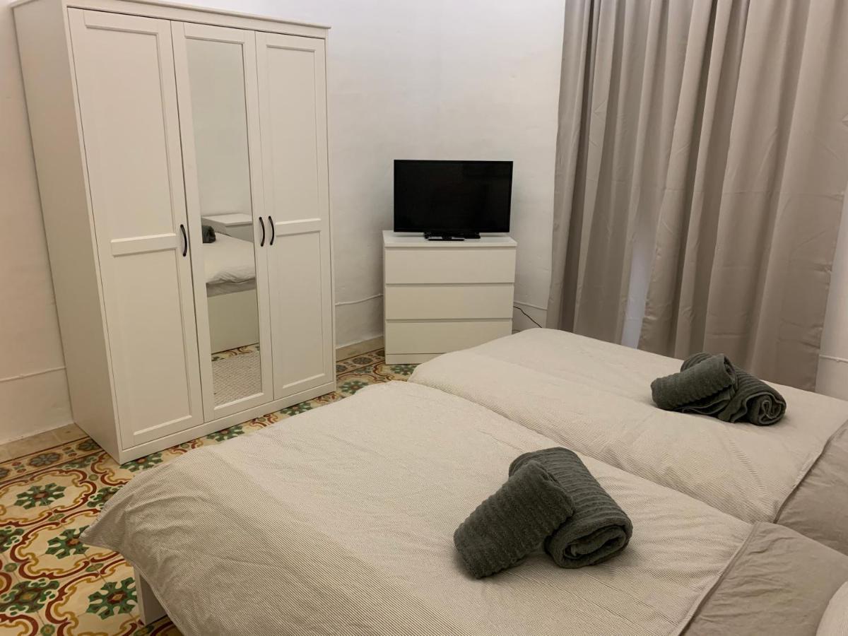 2 Bedroom Apartment In The Centre Of Валлетта Екстер'єр фото